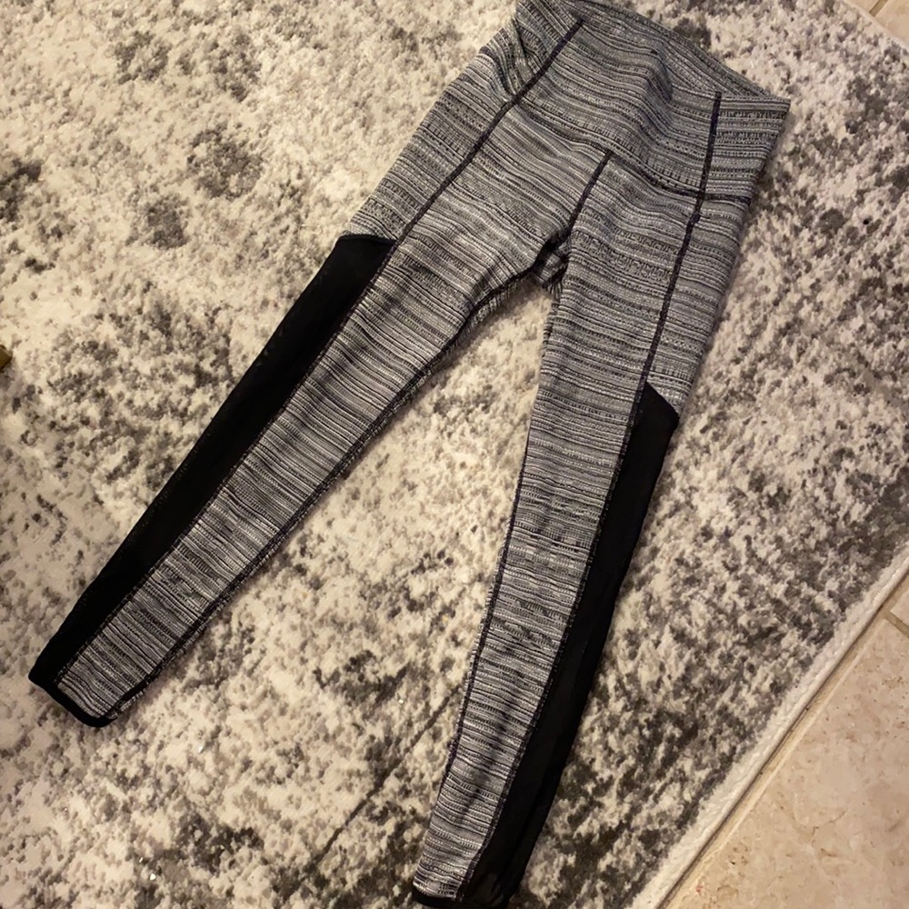 Athleta mesh leggings xxs